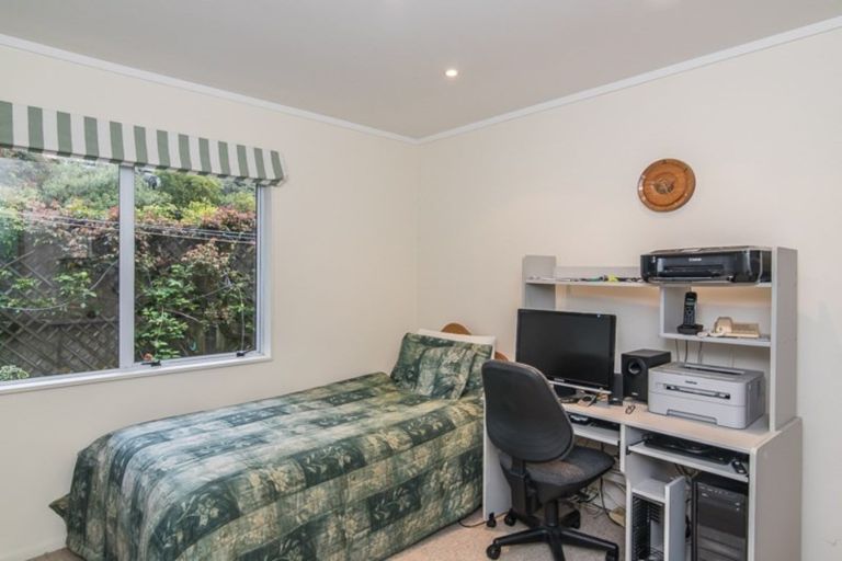 Photo of property in 59 Queens Road, Waikanae Beach, Waikanae, 5036