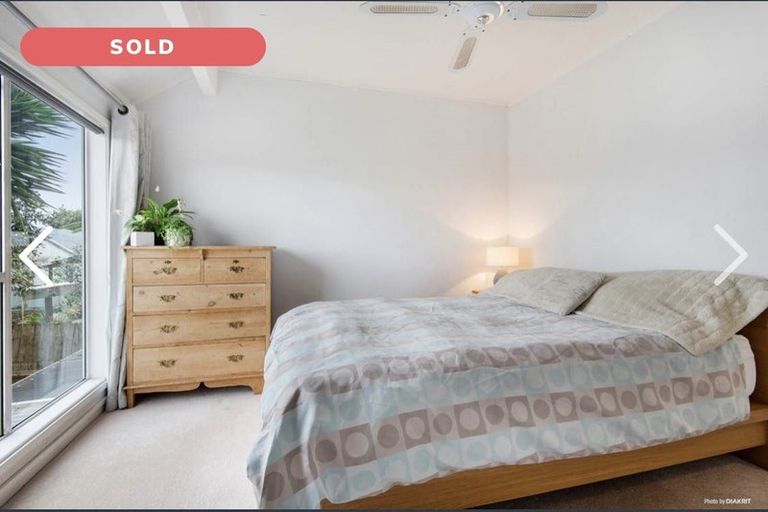 Photo of property in 7/106 West Coast Road, Glen Eden, Auckland, 0602