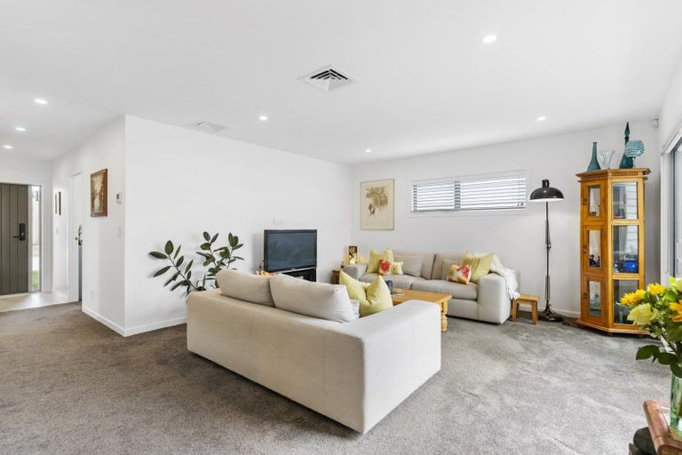 Photo of property in 12a Fortyfoot Lane, Sunnyhills, Auckland, 2010