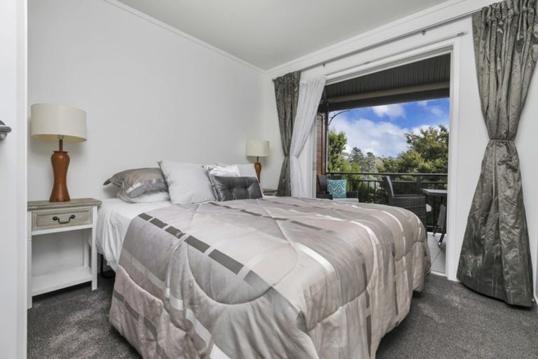 Photo of property in The Grand Apartments, 2b/4 Kell Drive, Albany, Auckland, 0632
