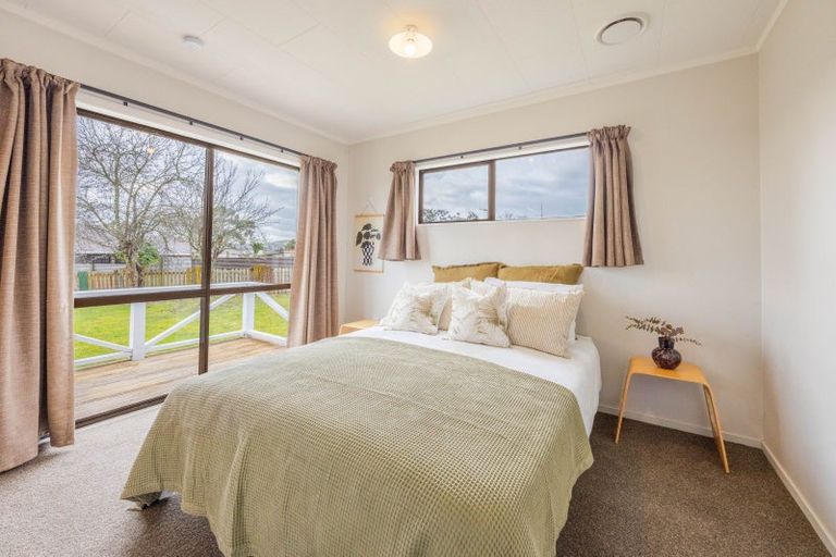 Photo of property in 6 Woburn Street, Waipukurau, 4200