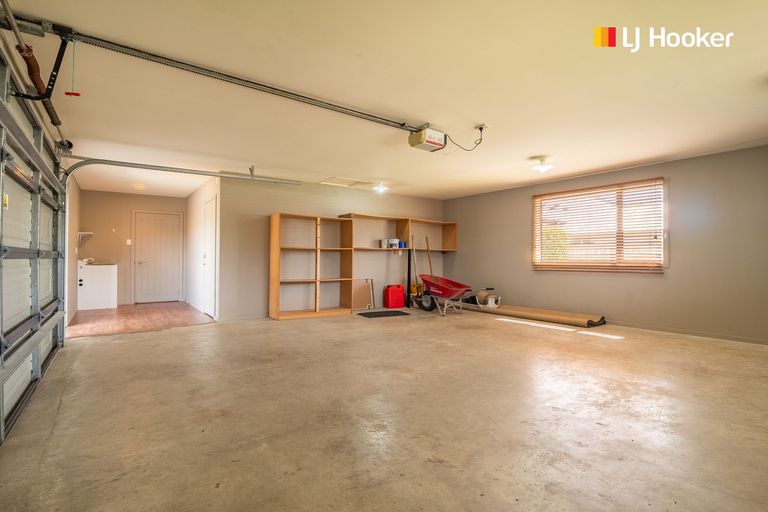 Photo of property in 40 Sunninghurst Drive, Fairfield, Dunedin, 9018