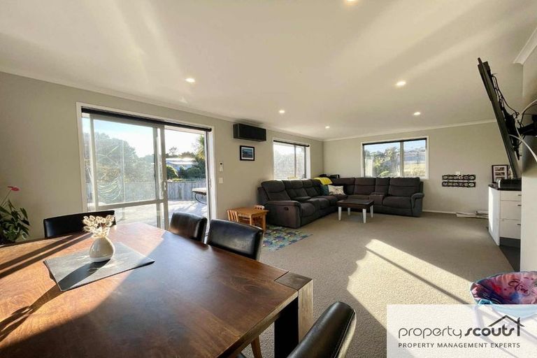Photo of property in 58 Magnolia Drive, Westown, New Plymouth, 4310
