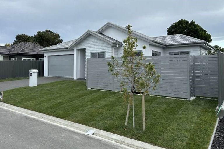 Photo of property in 17 George Yee Place, Taradale, Napier, 4112