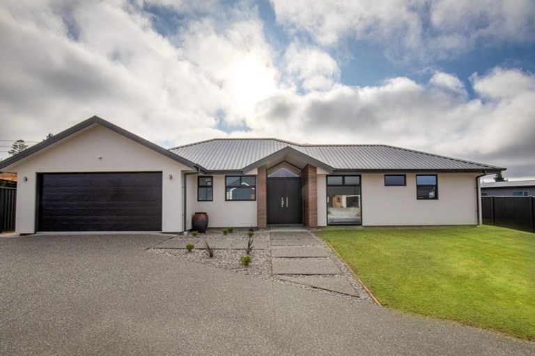 Photo of property in 6 Sequoia Close, Alexandra, 9320