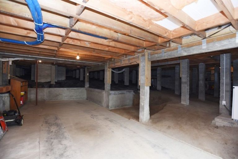 Photo of property in 12 Willis Street, Gore, 9710