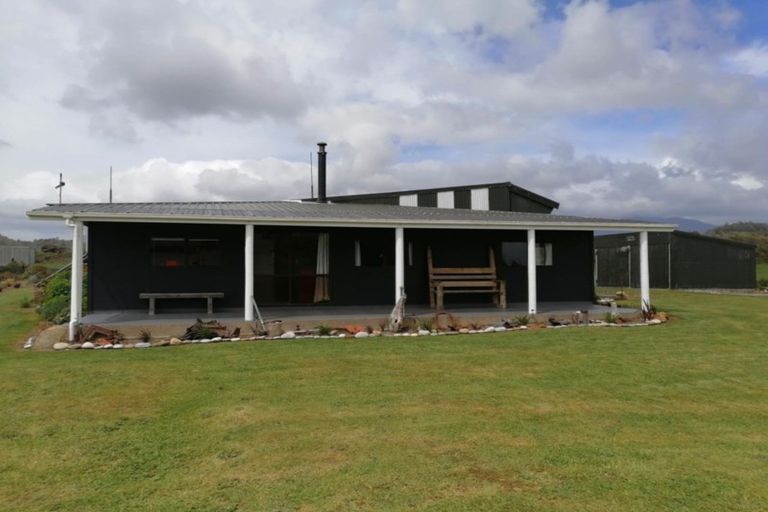 Photo of property in 109 Hands Road, Charleston, Cape Foulwind, 7892