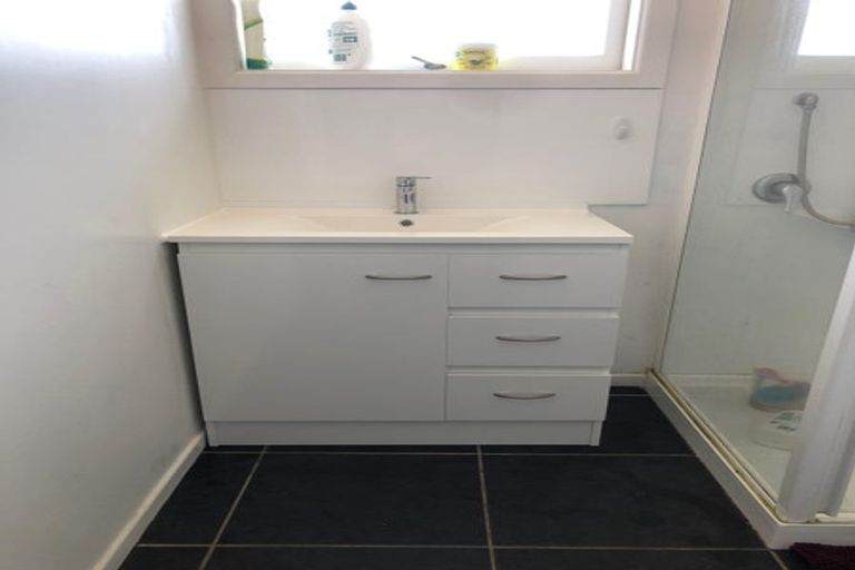 Photo of property in 3 Duggan Avenue, Mangere, Auckland, 2022