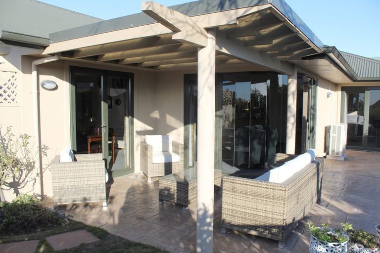 Photo of property in 16 Alpine Close, Marchwiel, Timaru, 7910