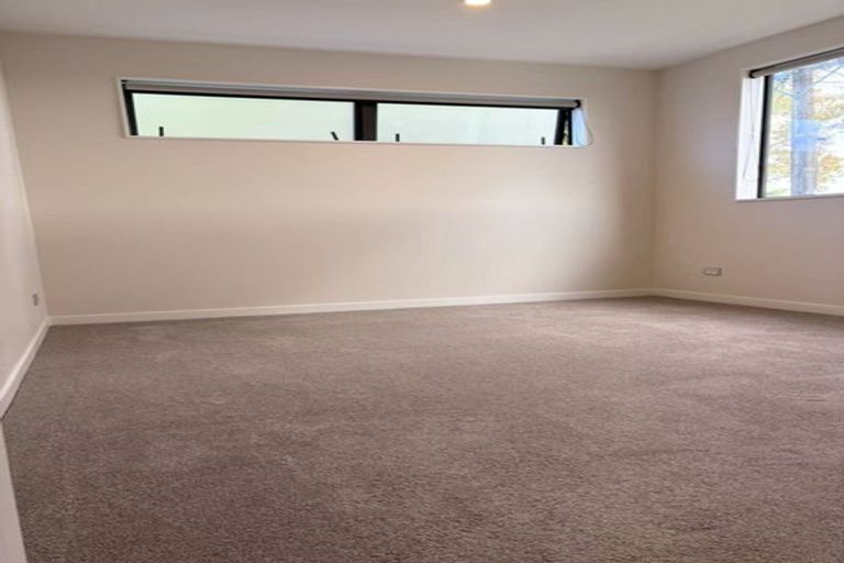 Photo of property in 1/21 Humphrey Kemp Avenue, Henderson, Auckland, 0612