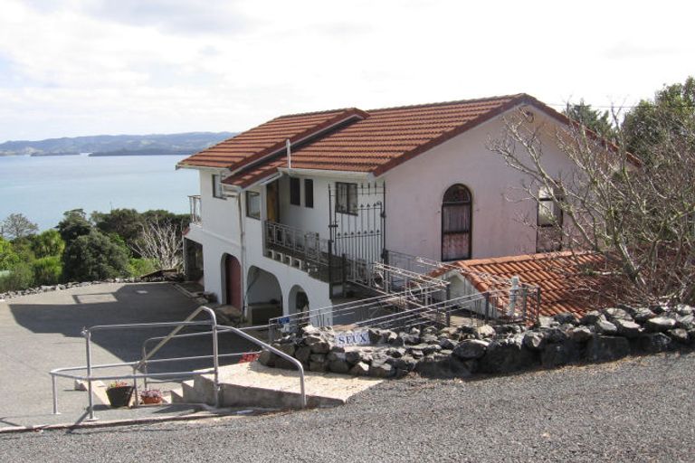 Photo of property in 54 Reotahi Road, Whangarei Heads, Whangarei, 0174