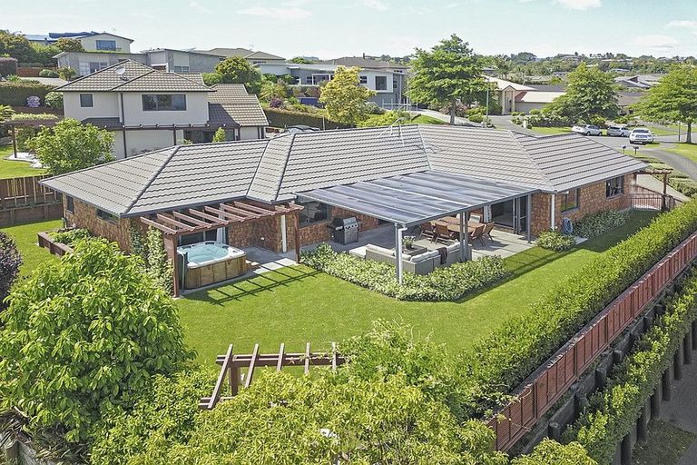 Photo of property in 61 Cotswold Place, Ohauiti, Tauranga, 3112