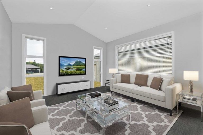 Photo of property in 21 Puhirake Crescent, Pyes Pa, Tauranga, 3112