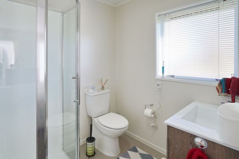 Photo of property in 12 Milesbrook Close, Rangiora, 7400