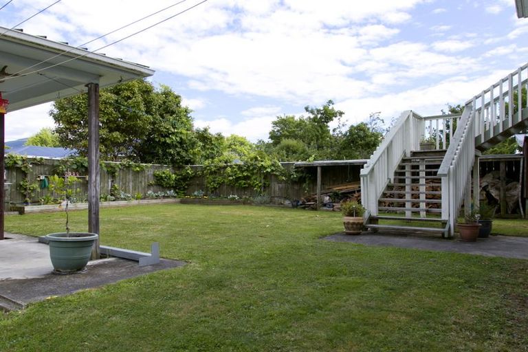 Photo of property in 21 Te Rangitautahanga Road, Turangi, 3334