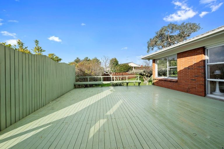 Photo of property in 4 The Anchorage, Sunnyhills, Auckland, 2010