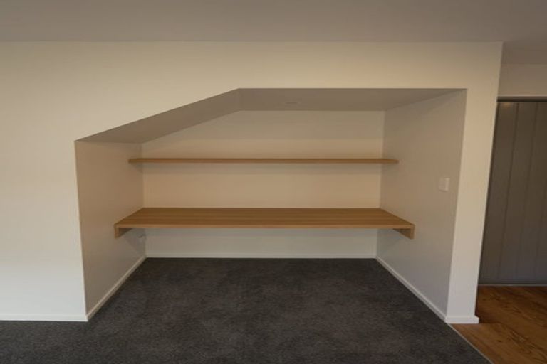 Photo of property in 2/43 Churton Crescent, Taita, Lower Hutt, 5011