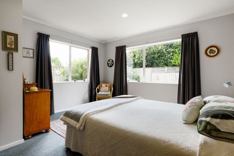 Photo of property in 57 Browning Street, Leamington, Cambridge, 3432