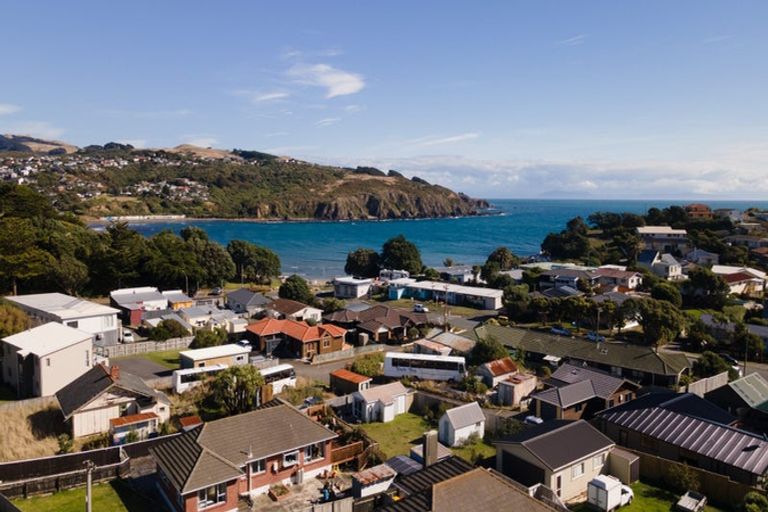 Photo of property in 14 Whanake Street, Titahi Bay, Porirua, 5022