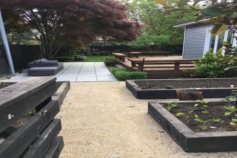 Photo of property in 12 Roosevelt Avenue, St Albans, Christchurch, 8014