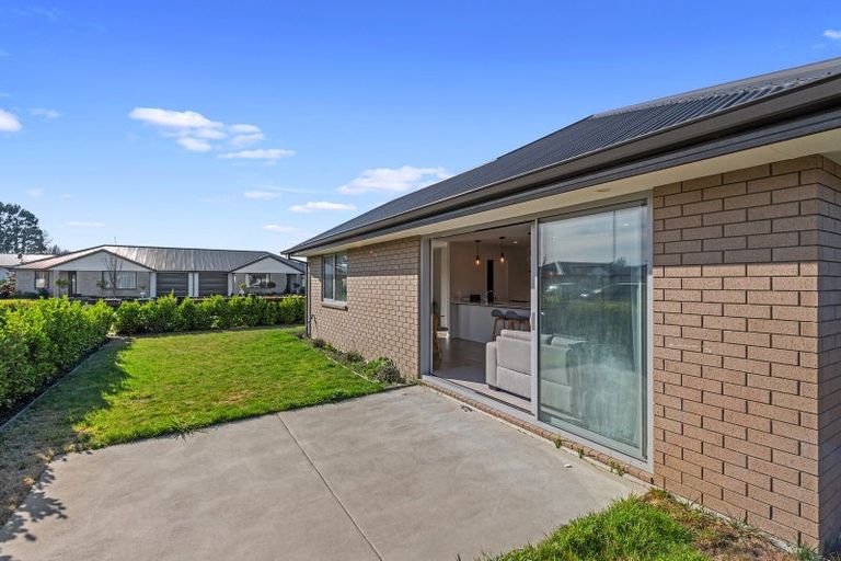 Photo of property in 66 Stationmasters Way, Prebbleton, 7604