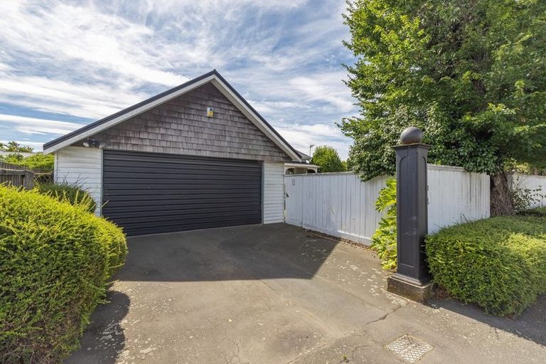 Photo of property in 25 Mays Road, St Albans, Christchurch, 8052