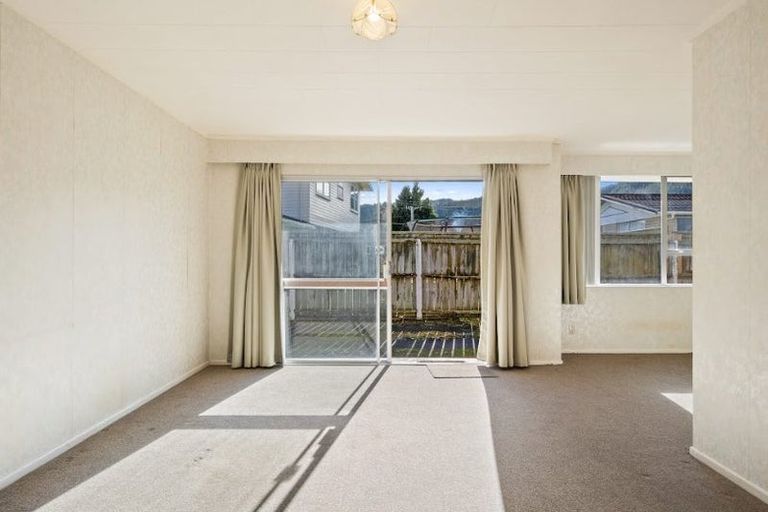 Photo of property in 74b Golders Road, Elderslea, Upper Hutt, 5018