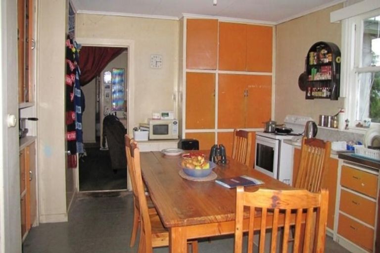 Photo of property in 5114 Te Araroa Road, Hicks Bay, Tikitiki, 4087