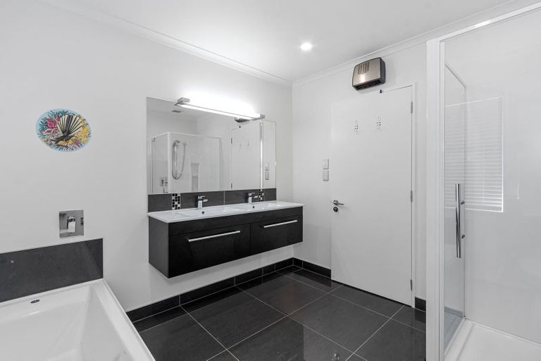 Photo of property in 41 Findlay Avenue, Halswell, Christchurch, 8025