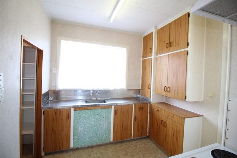 Photo of property in 16 York Street, Strathern, Invercargill, 9812