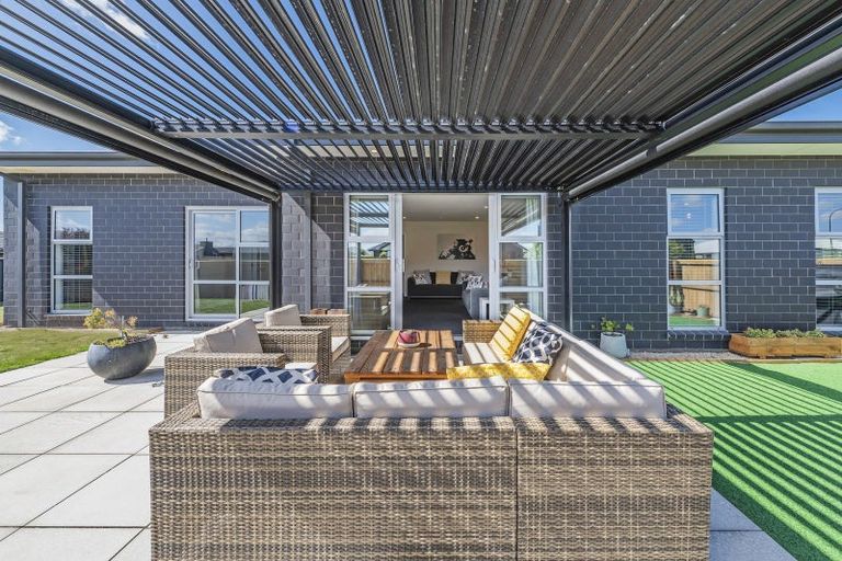 Photo of property in 1 Longcot Drive, Rolleston, 7615