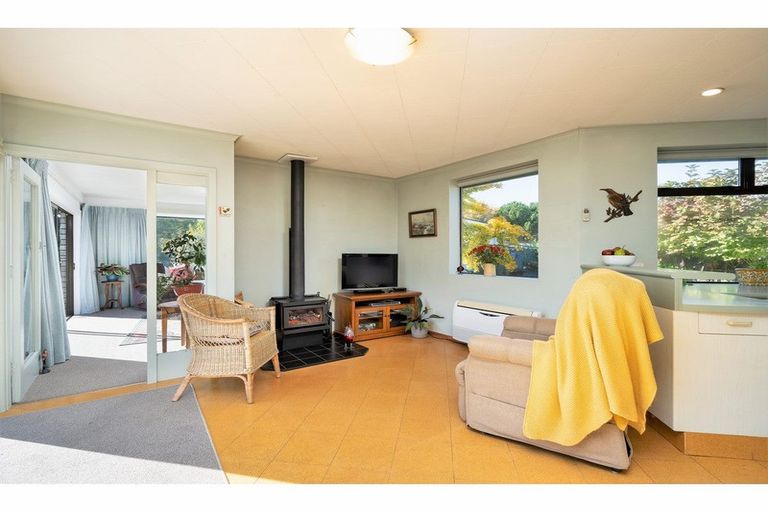 Photo of property in 154 Hendersons Road, Hoon Hay, Christchurch, 8025