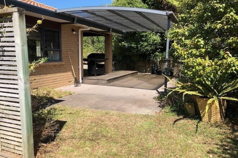 Photo of property in 14 Rosemary Avenue, Forrest Hill, Auckland, 0620