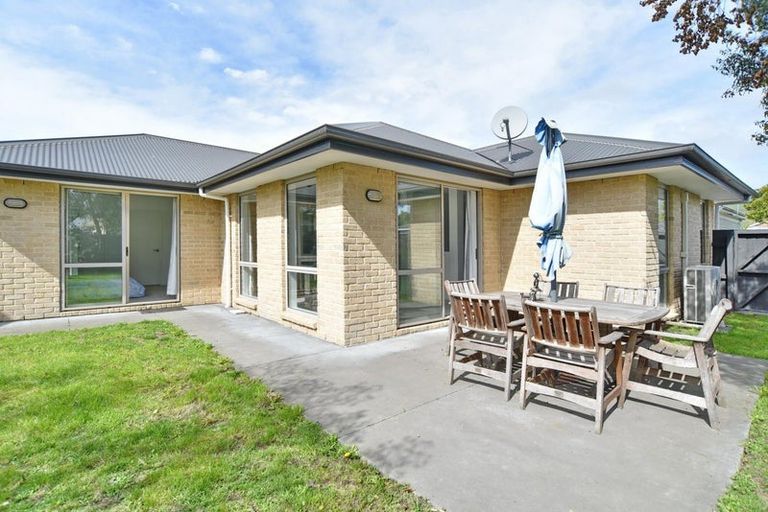 Photo of property in 23 Ashmole Street, Woolston, Christchurch, 8023
