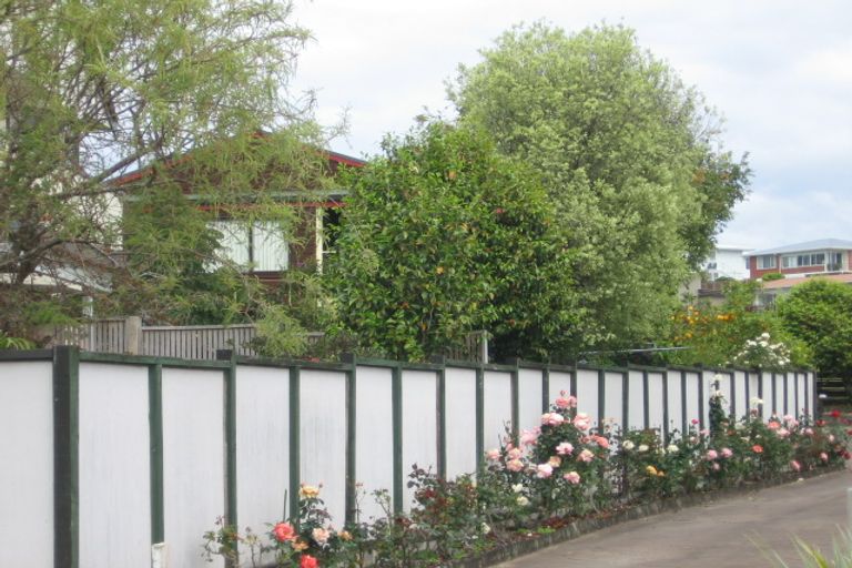 Photo of property in 2 Gellibrand Place, Omokoroa, 3114