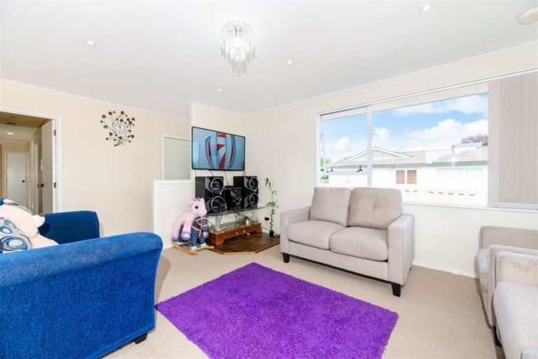 Photo of property in 40 Armada Drive, Ranui, Auckland, 0612