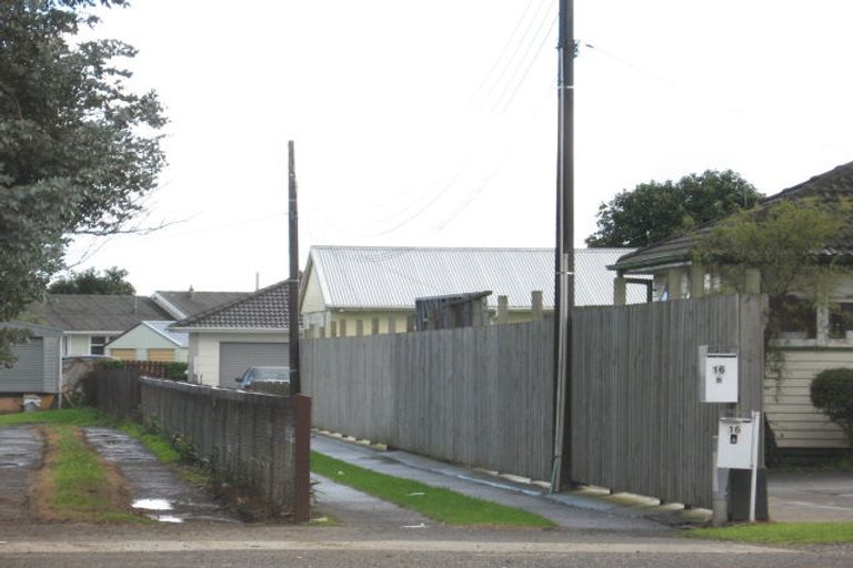 Photo of property in 16 Springs Road, Otara, Auckland, 2013