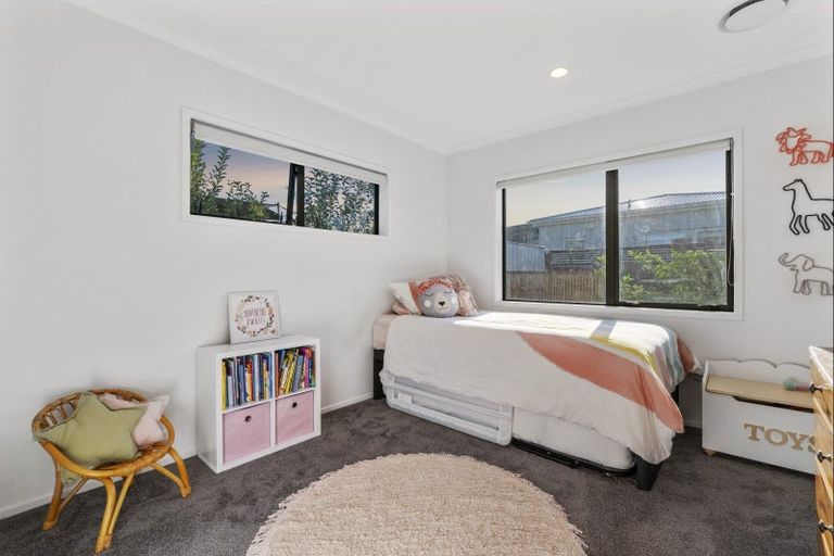 Photo of property in 10 Koro Mews, Papamoa Beach, Papamoa, 3118