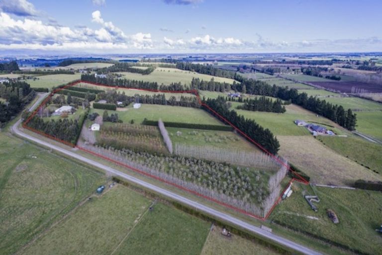Photo of property in 251 Elliotts Road, Cust, Rangiora, 7471