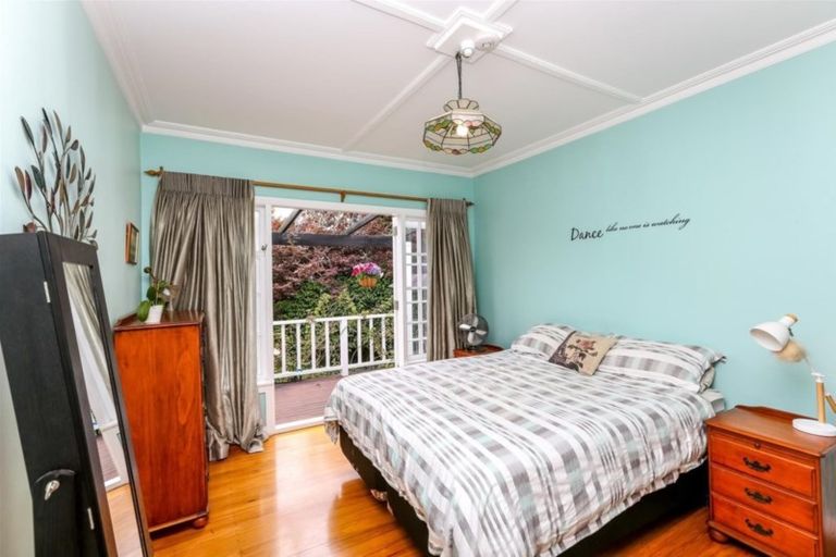 Photo of property in 94 Belt Road, New Plymouth, 4310