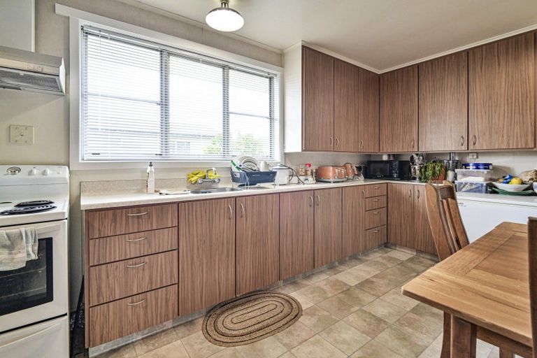 Photo of property in 205 Riverslea Road North, Parkvale, Hastings, 4122