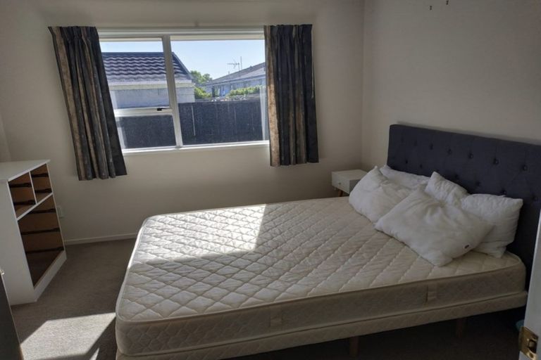 Photo of property in 20 Chadlington Street, Parklands, Christchurch, 8083