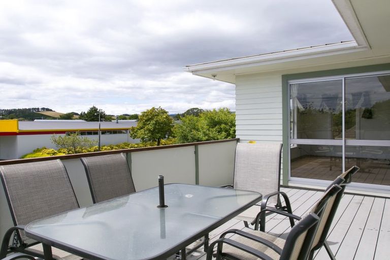 Photo of property in 21 Te Rangitautahanga Road, Turangi, 3334