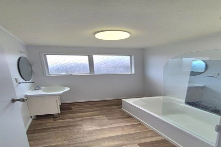 Photo of property in 4 Pallant Street, Manurewa, Auckland, 2102