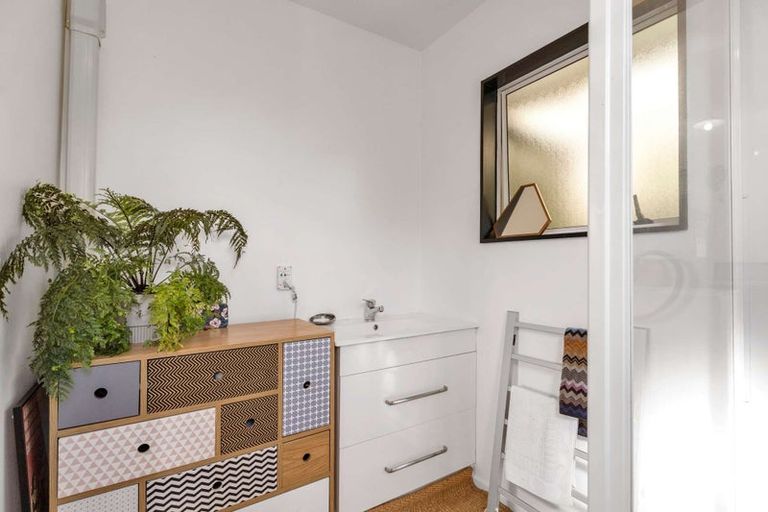 Photo of property in 33 Windsor Drive, Tairua, 3508