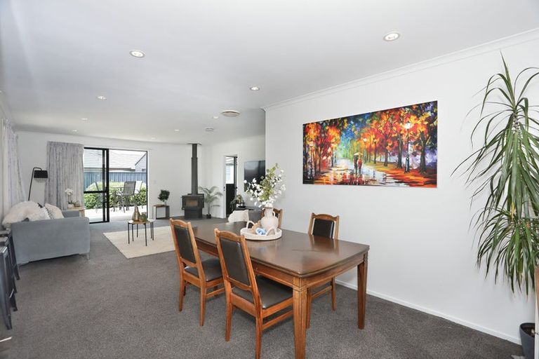 Photo of property in 13 George Street, Bulls, 4818