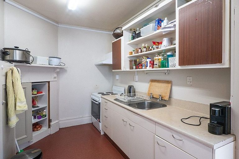 Photo of property in 44 Heriot Row, Dunedin Central, Dunedin, 9016