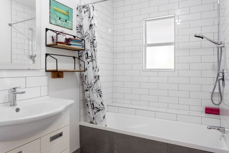 Photo of property in 228 Northbrook Road, Rangiora, 7400