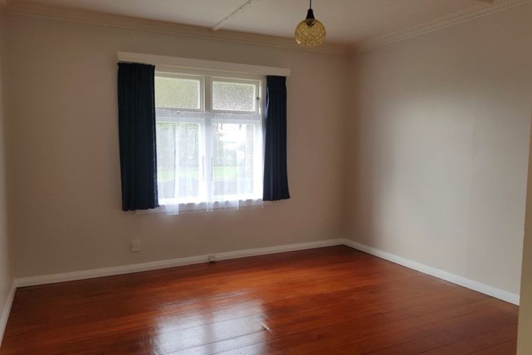 Photo of property in 25 Hospital Street, Dannevirke, 4930