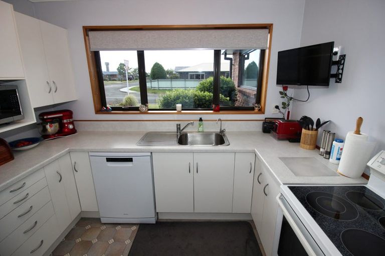 Photo of property in 65 Arthur Street, Winton, 9720